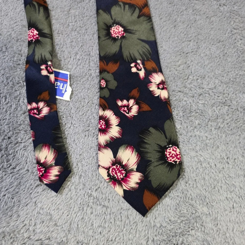Adolfo Mens OS Silk Necktie Navy Blue Floral Print Hand Made‎ Classic Designer